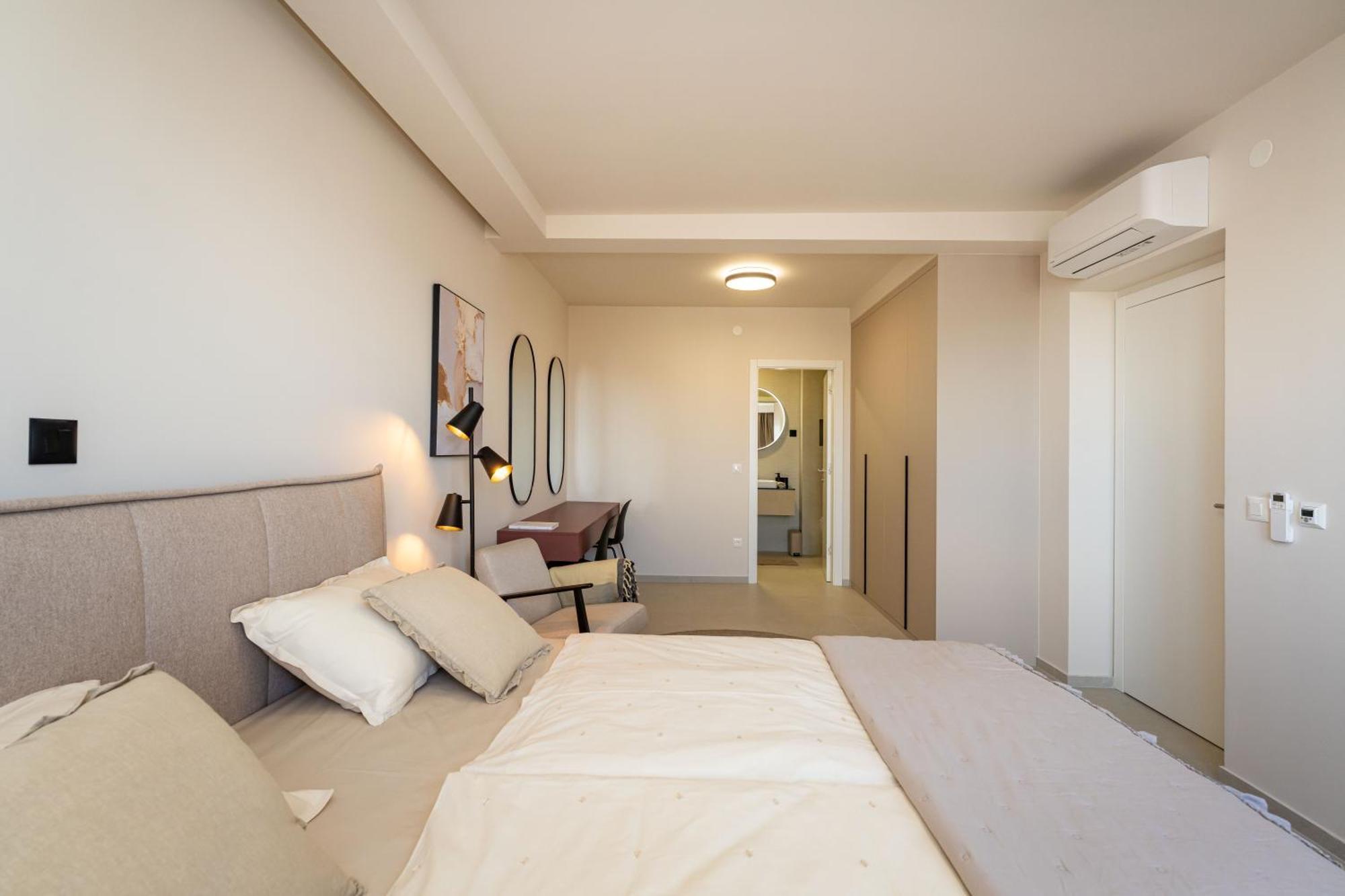 D-Apartment - With Garage And Balcony Задар Екстериор снимка
