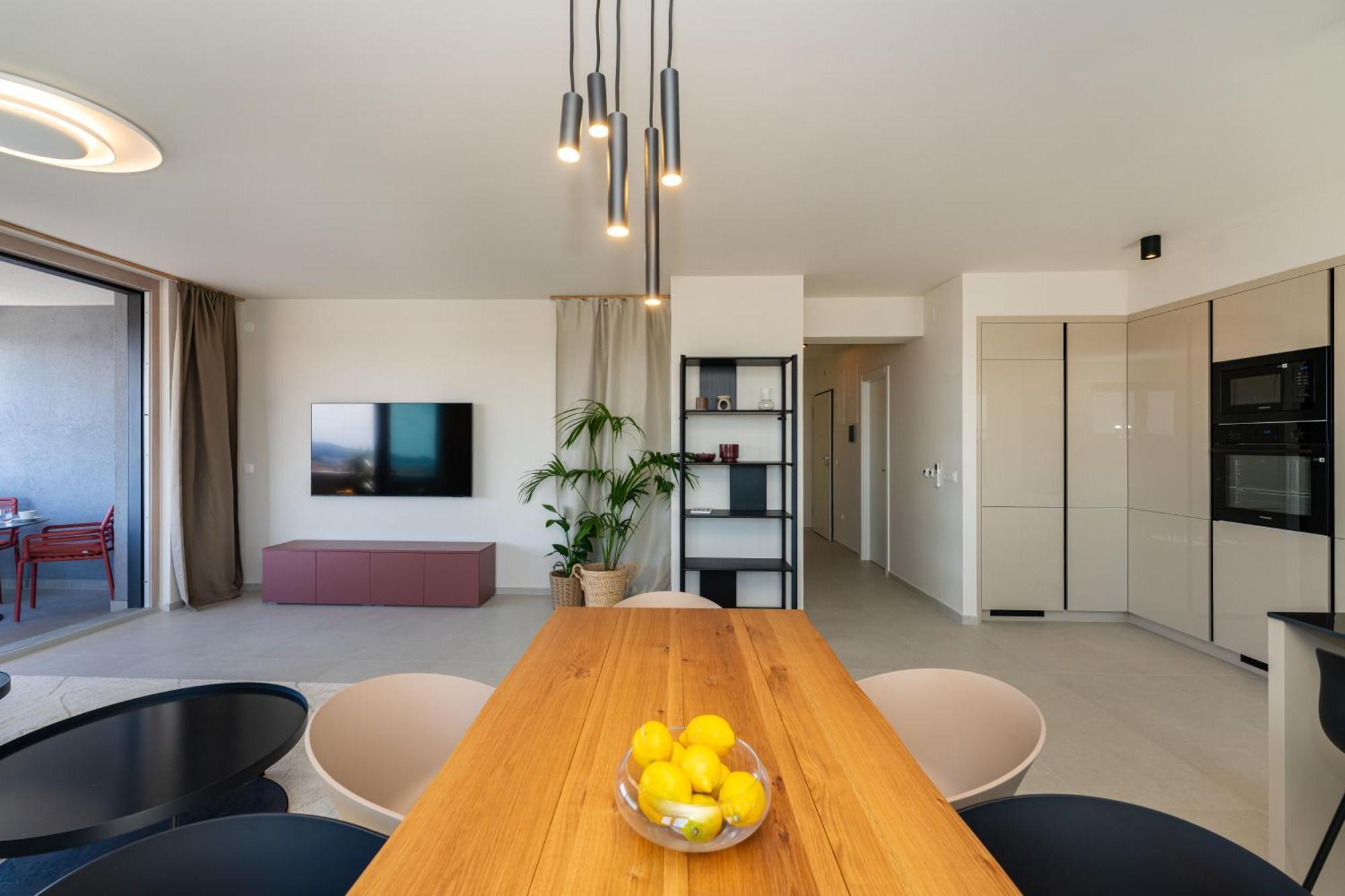 D-Apartment - With Garage And Balcony Задар Екстериор снимка